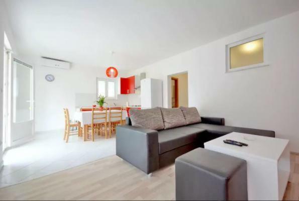 Apartment Simun Podgora Eksteriør billede